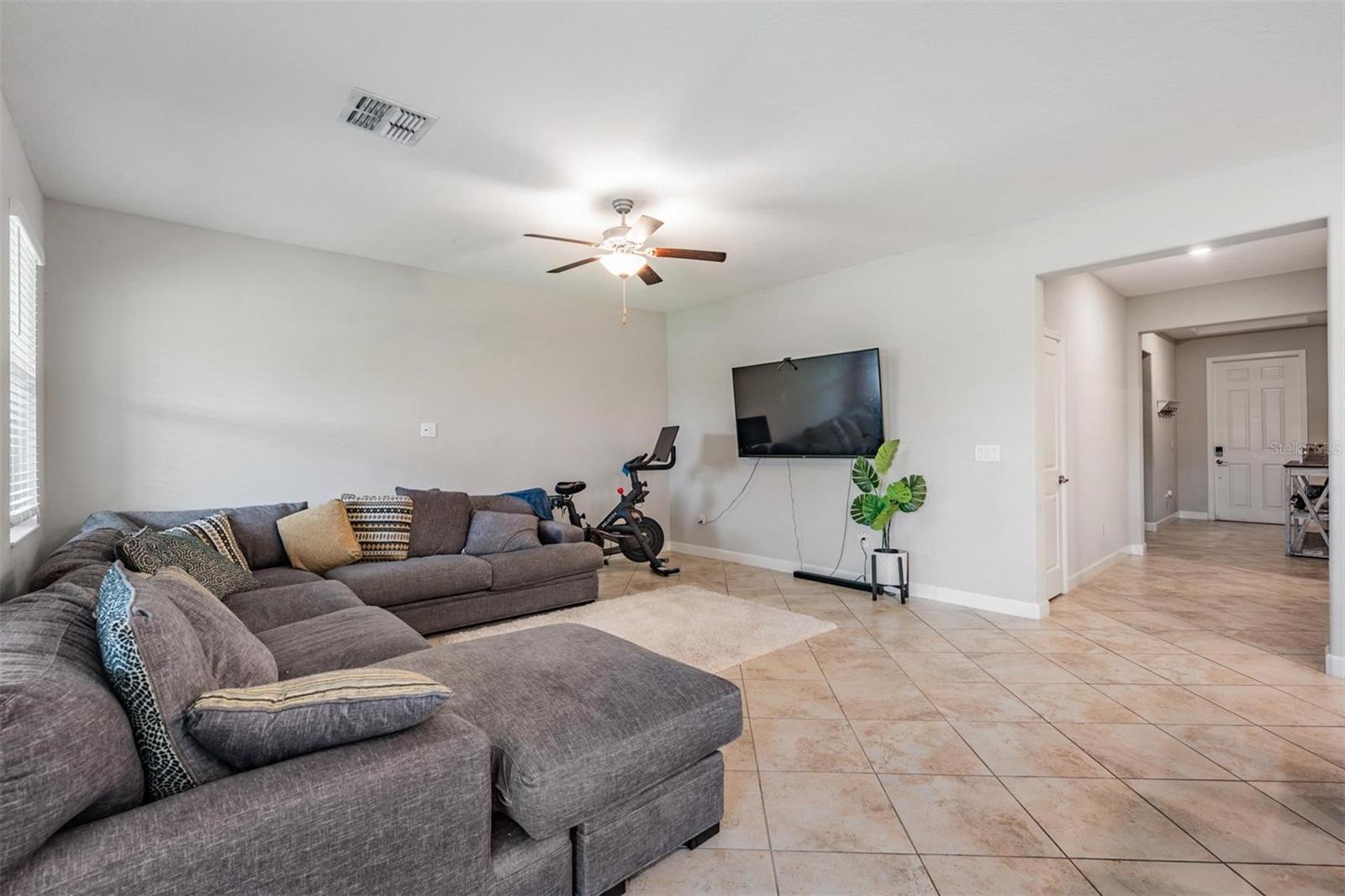 Listing photo id 10 for 11315 Chilly Water Court