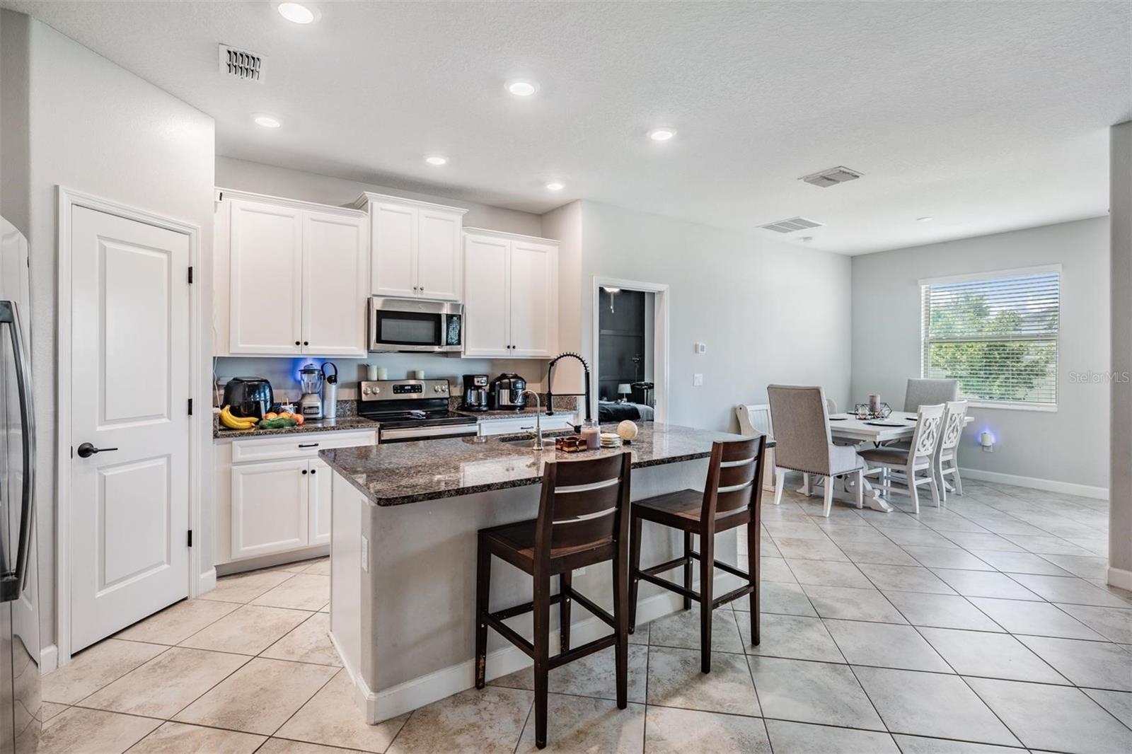 Listing photo id 14 for 11315 Chilly Water Court