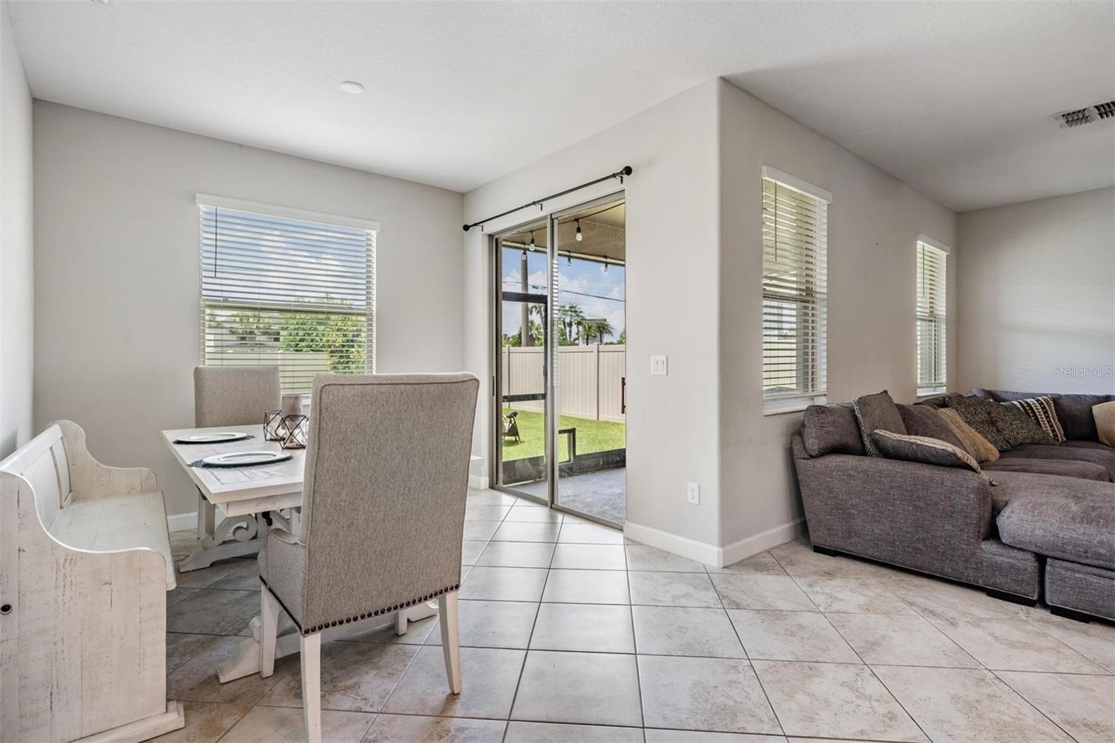 Listing photo id 17 for 11315 Chilly Water Court