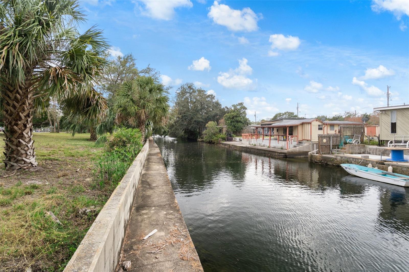 Listing photo id 16 for Lots 19-28 Marina Drive