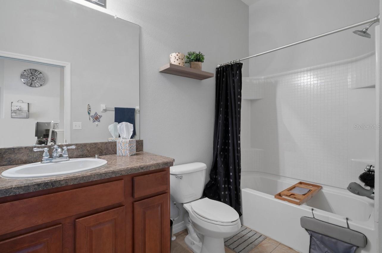 Image 11 of 27 For 7535 Red Mill Circle