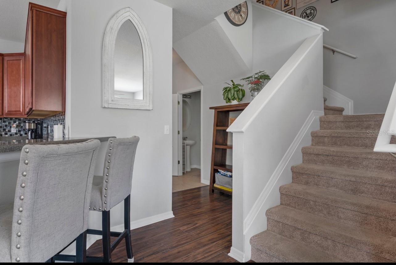 Image 17 of 27 For 7535 Red Mill Circle