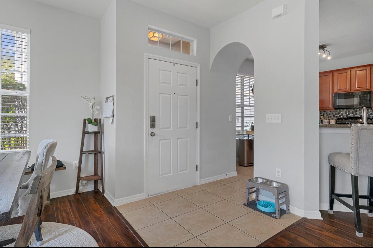 Image 20 of 27 For 7535 Red Mill Circle