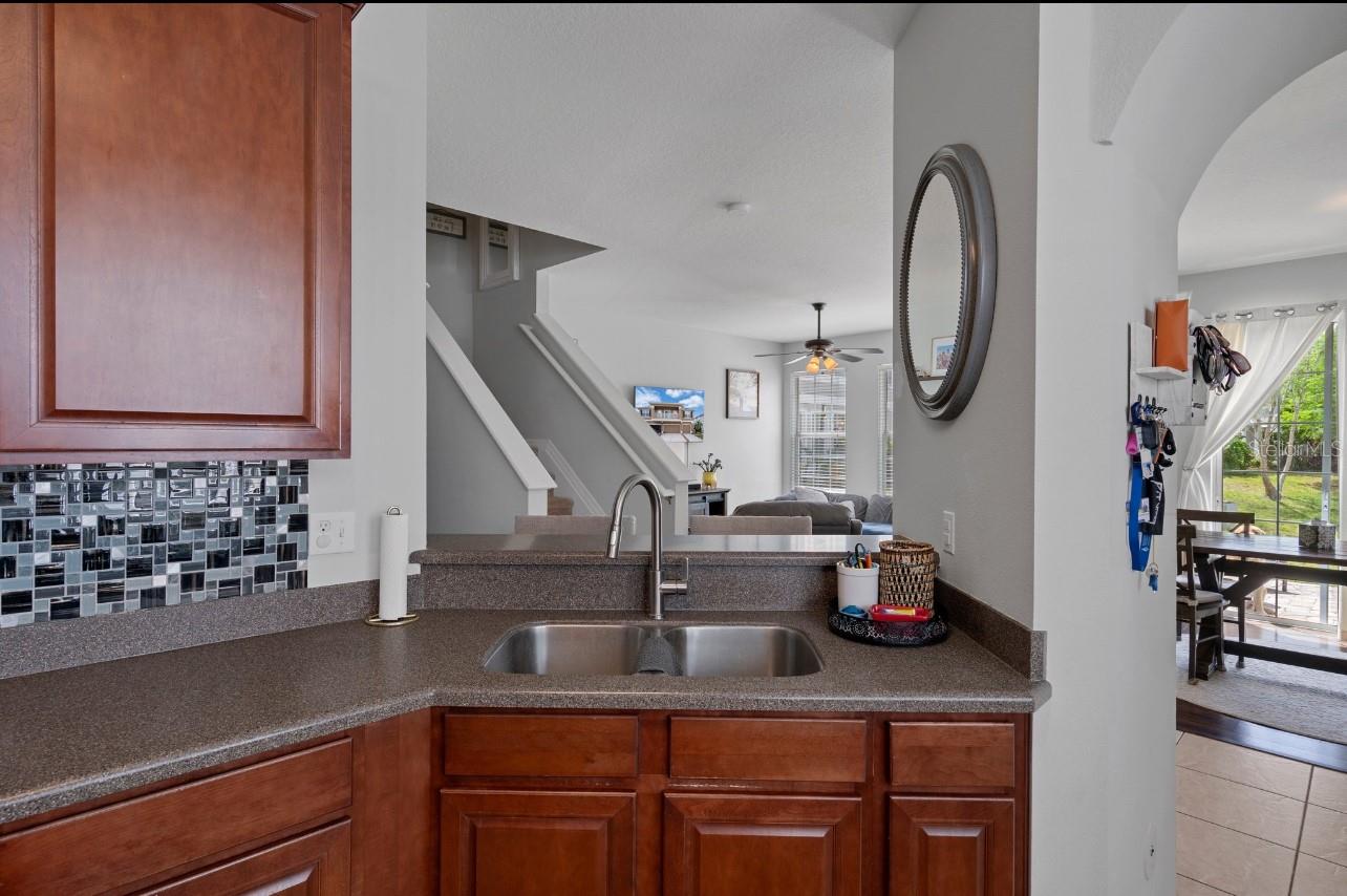 Image 6 of 27 For 7535 Red Mill Circle
