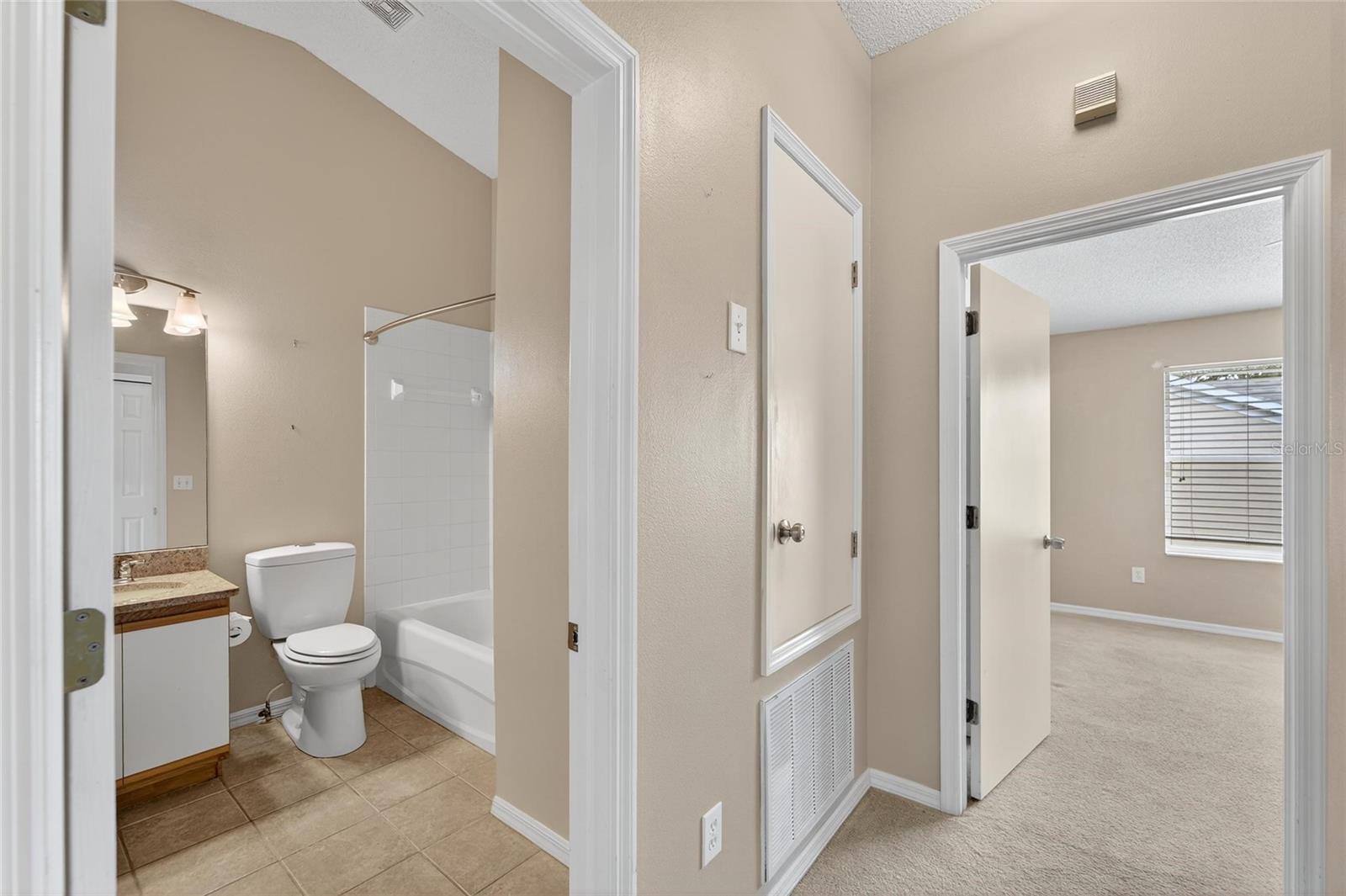 Image 10 of 35 For 1415 Sedgwick Drive