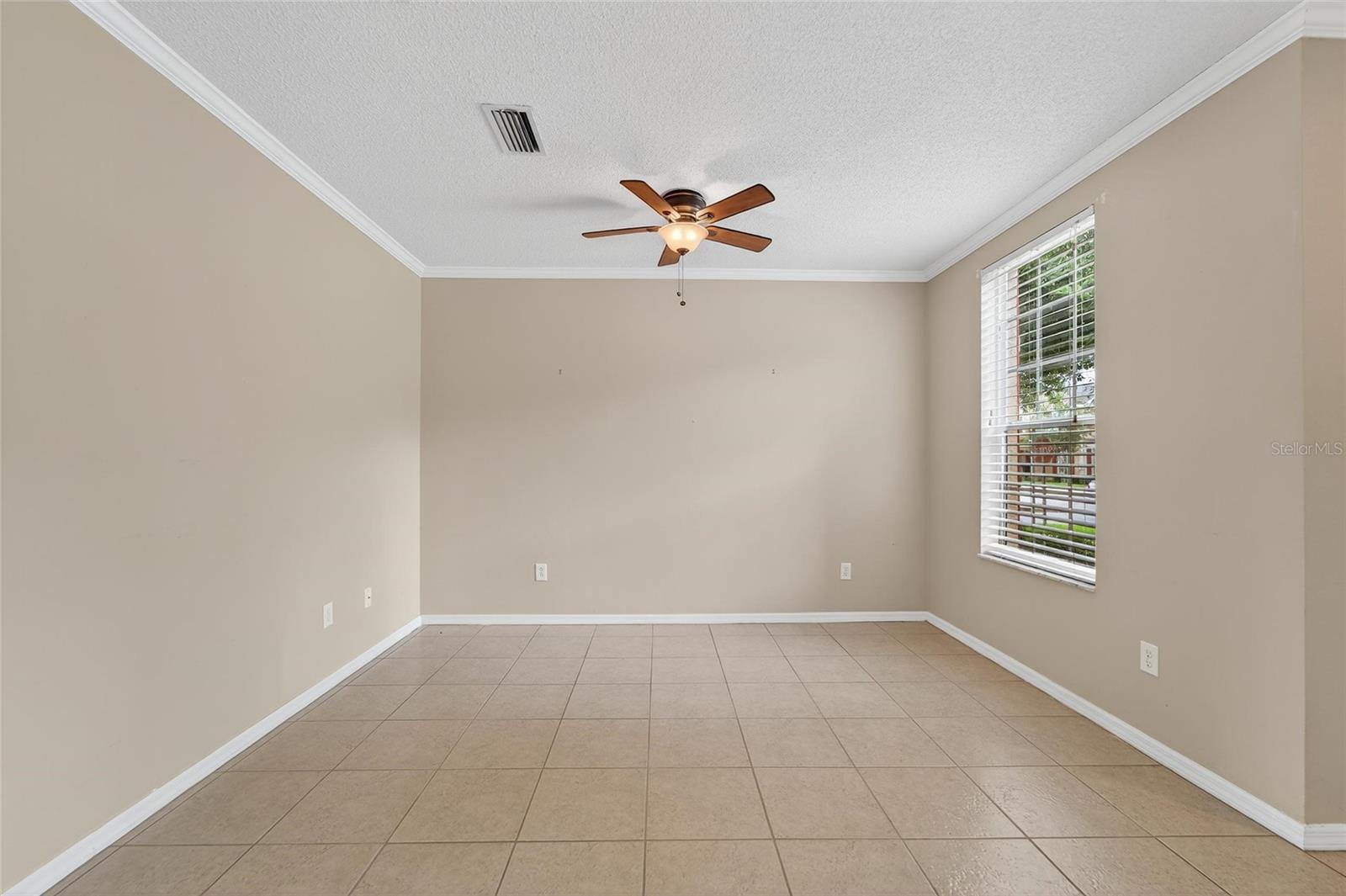 Image 4 of 35 For 1415 Sedgwick Drive