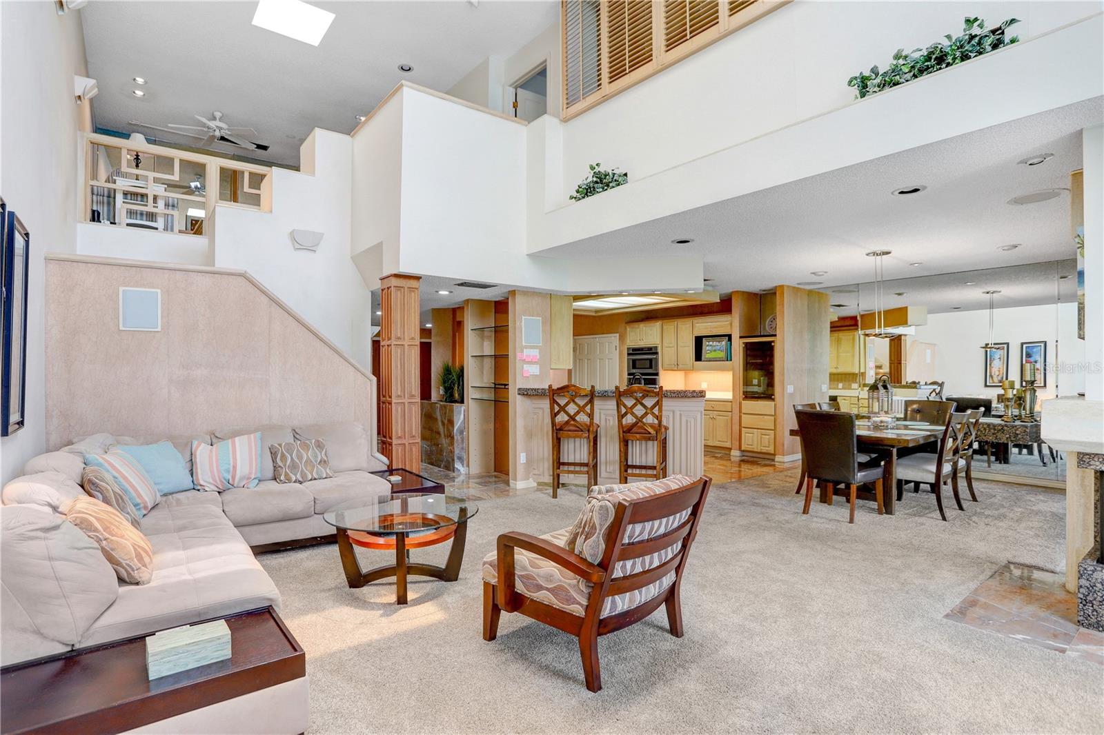 Listing photo id 23 for 3145 Lake Ellen Drive 3145