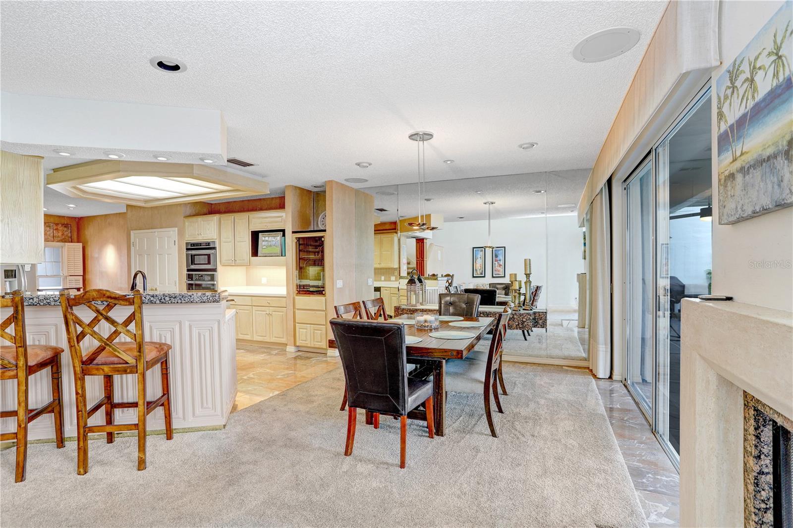 Listing photo id 24 for 3145 Lake Ellen Drive 3145