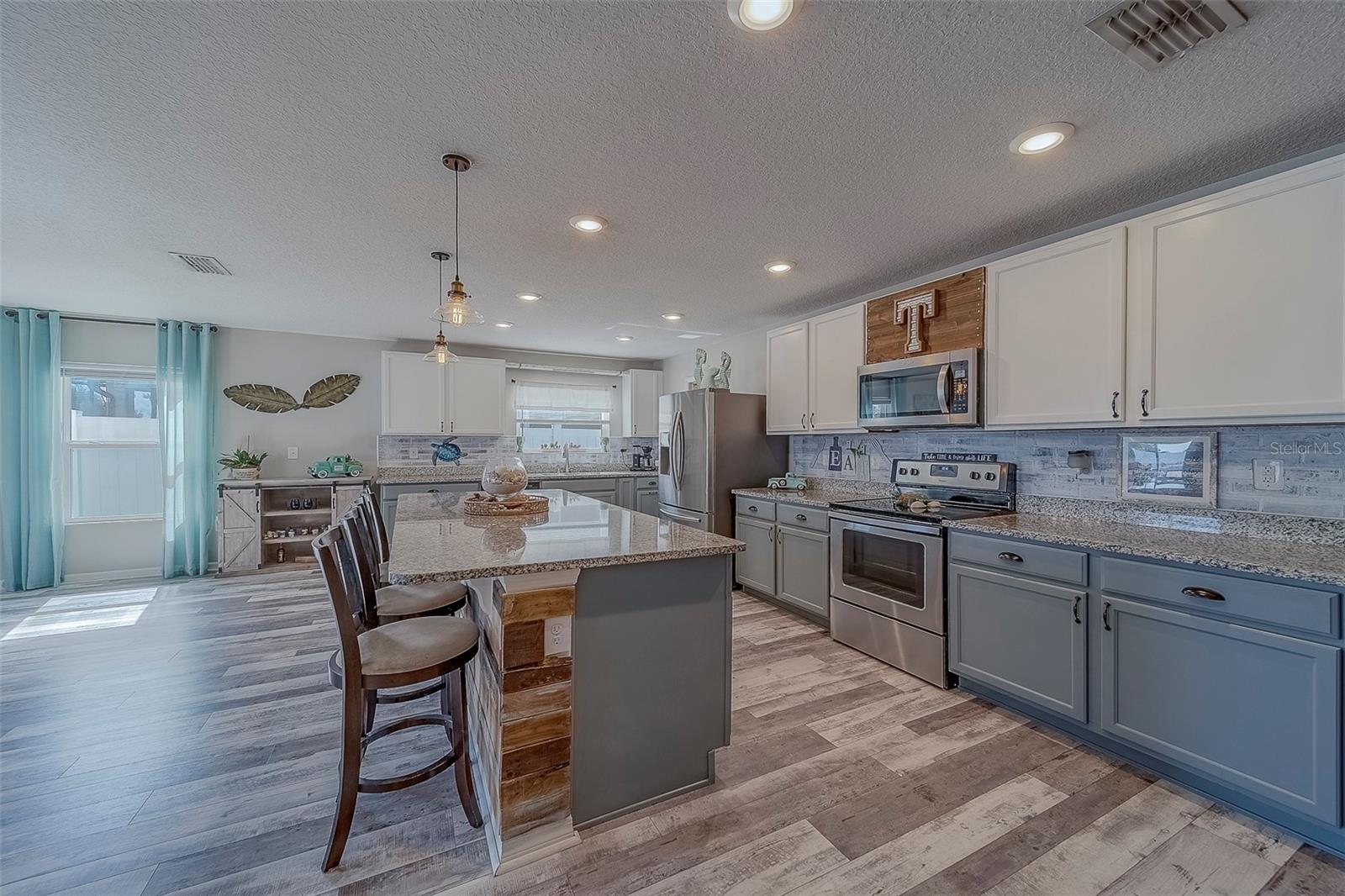 Image 14 of 48 For 11327 Brighton Knoll Loop