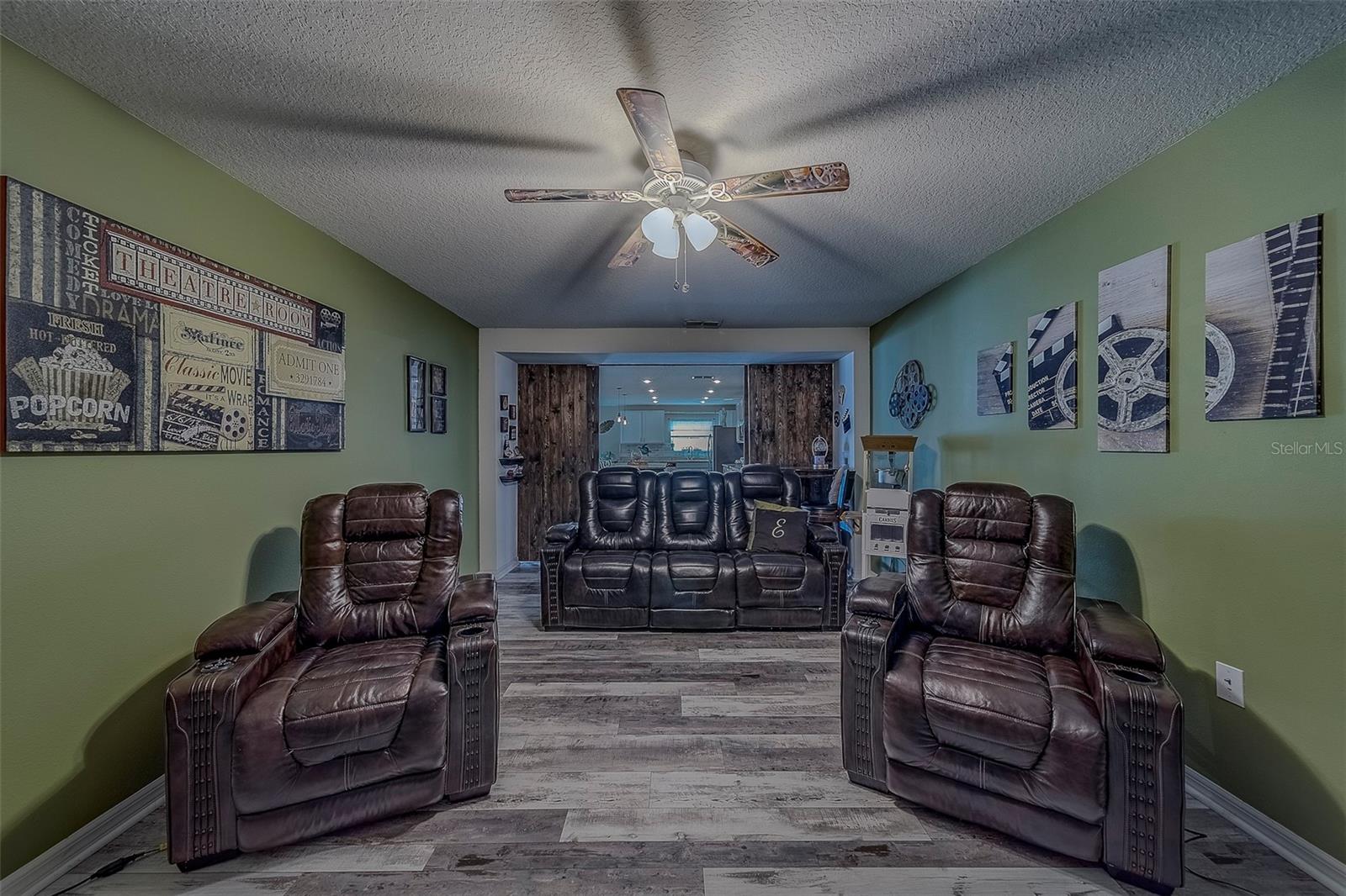 Image 18 of 48 For 11327 Brighton Knoll Loop