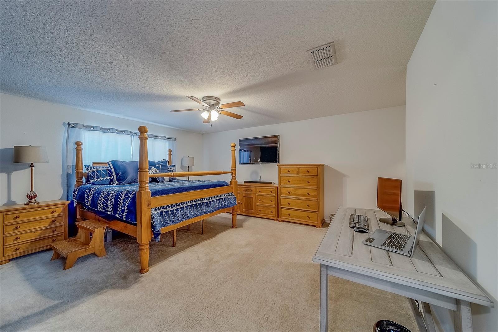 Image 22 of 48 For 11327 Brighton Knoll Loop