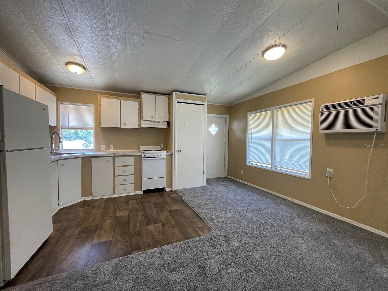 Image 14 of 31 For 14635 Coral Drive