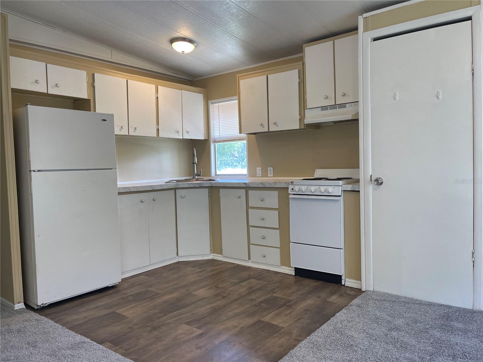 Image 15 of 31 For 14635 Coral Drive