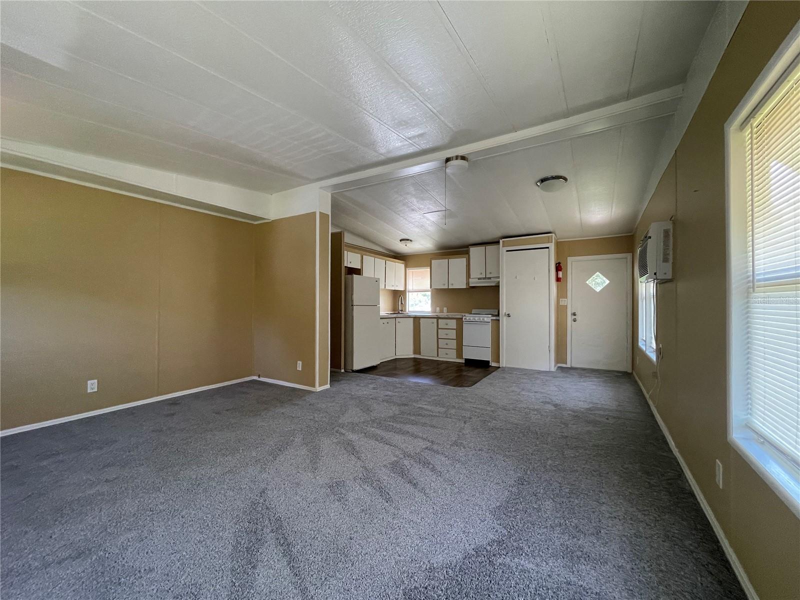 Image 19 of 31 For 14635 Coral Drive