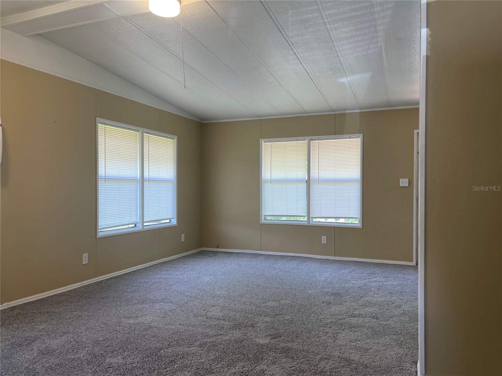 Image 21 of 31 For 14635 Coral Drive