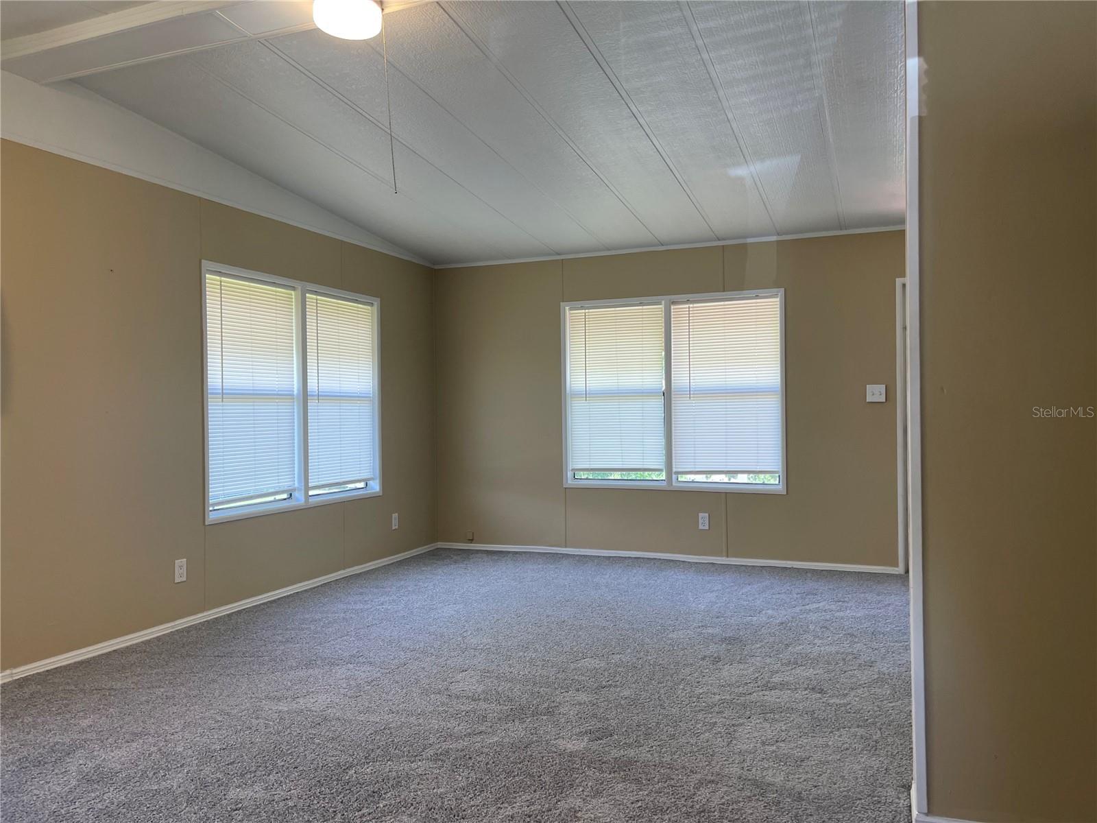 Image 23 of 31 For 14635 Coral Drive