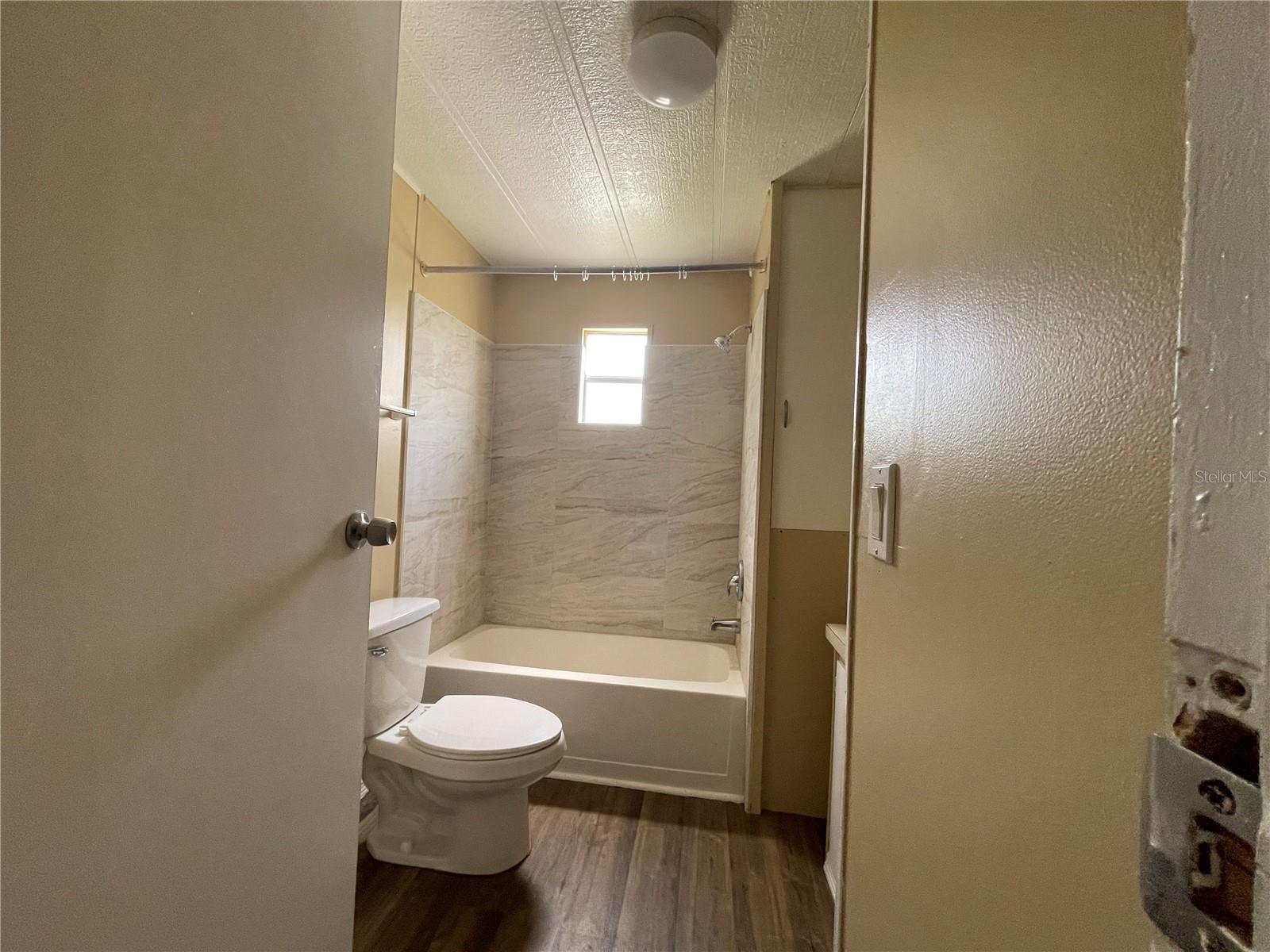 Image 28 of 31 For 14635 Coral Drive