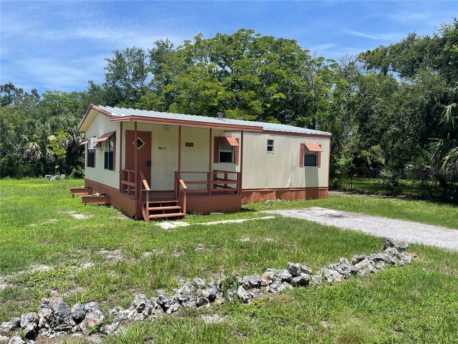 Image 3 of 31 For 14635 Coral Drive