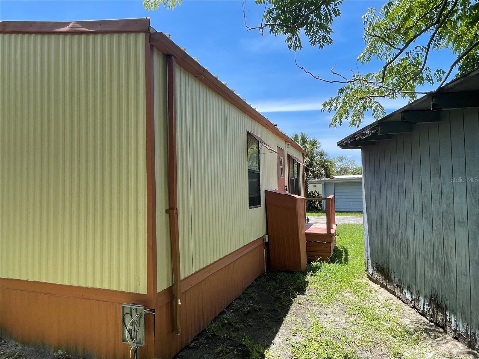 Image 9 of 31 For 14635 Coral Drive