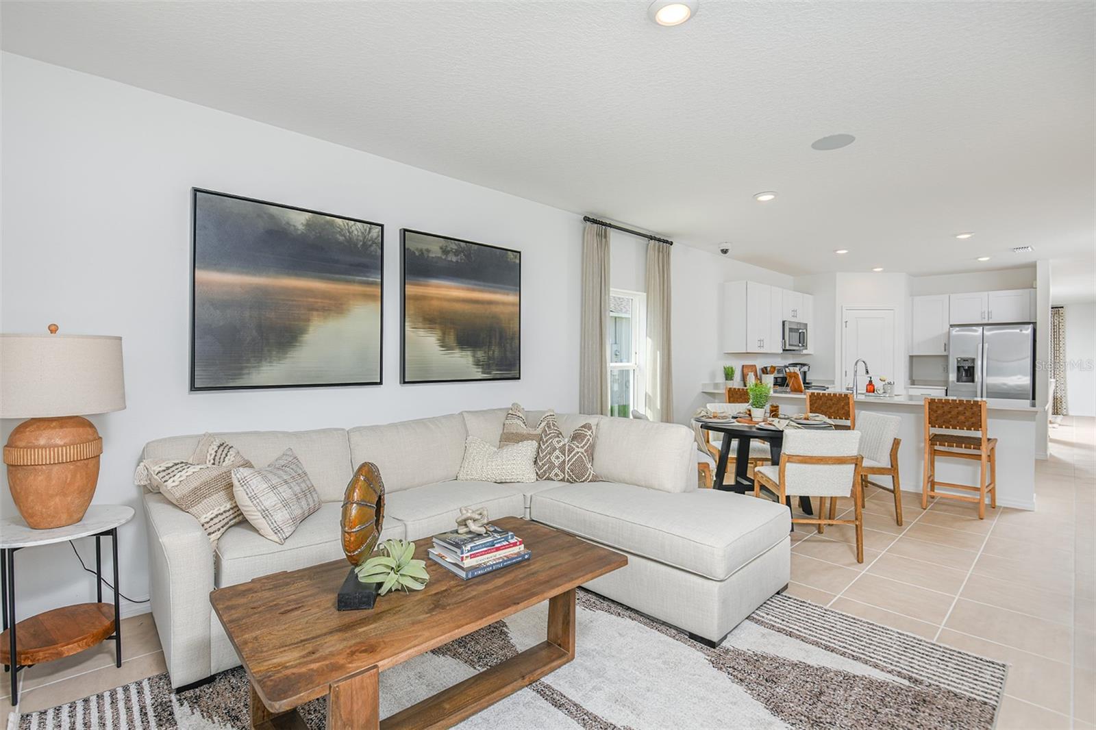 Image 18 of 27 For 13548 Tropical Breeze Way