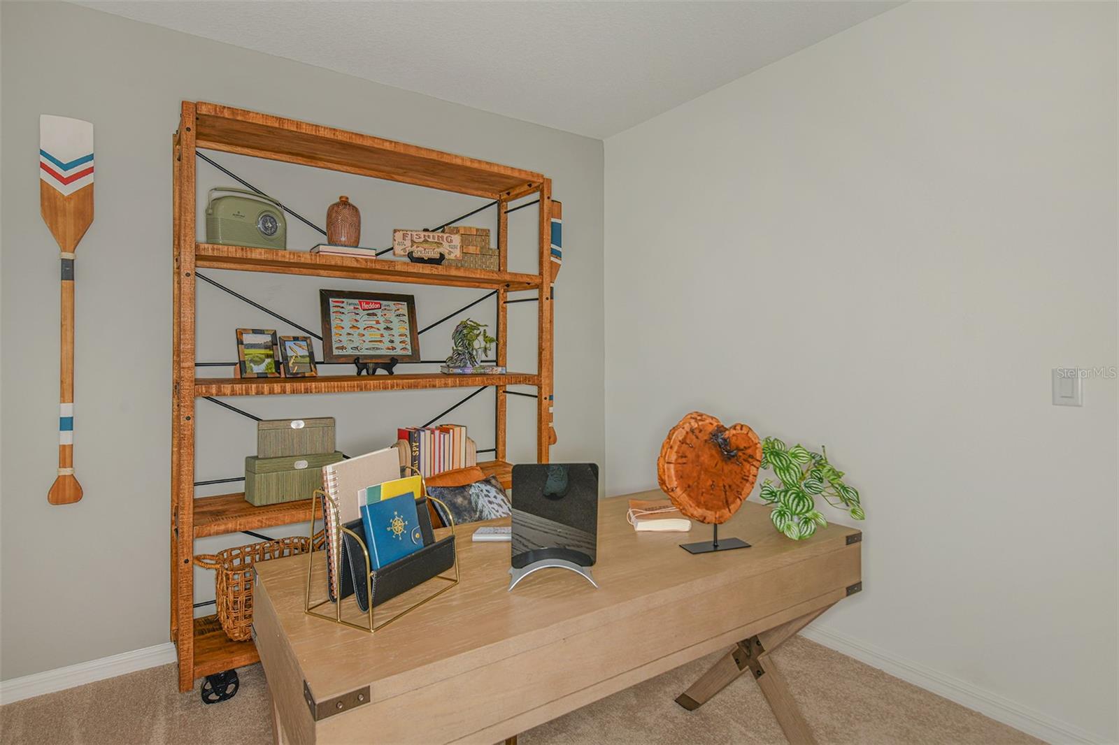 Image 23 of 27 For 13548 Tropical Breeze Way
