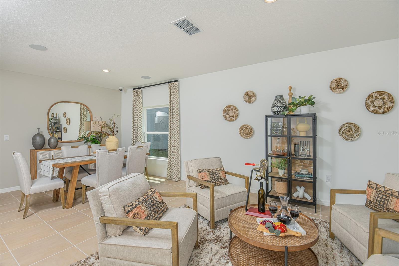Image 6 of 27 For 13548 Tropical Breeze Way