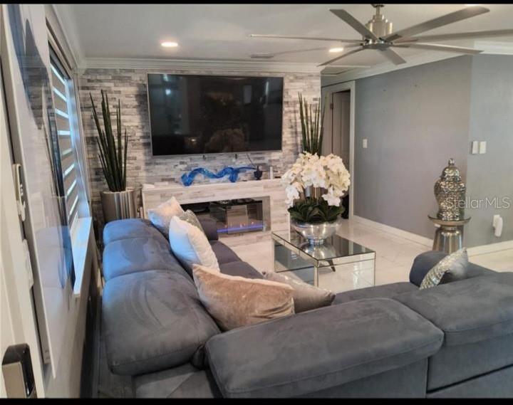 Image 6 of 13 For 9161 56 Th  