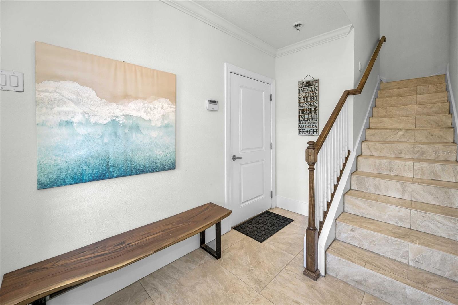 Image 19 of 79 For 208 Haven Beach Court