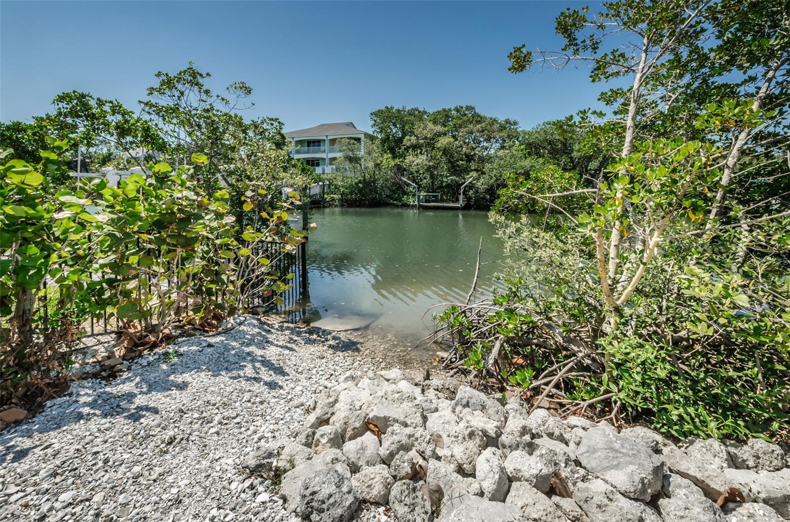 Image 66 of 79 For 208 Haven Beach Court