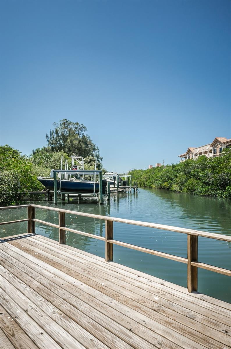 Image 71 of 79 For 208 Haven Beach Court
