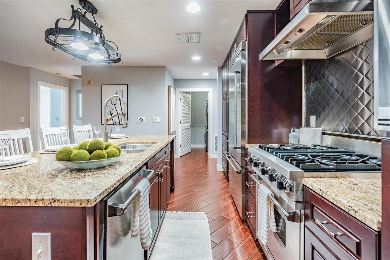 Image 10 of 55 For 1120 Kennedy Boulevard 912