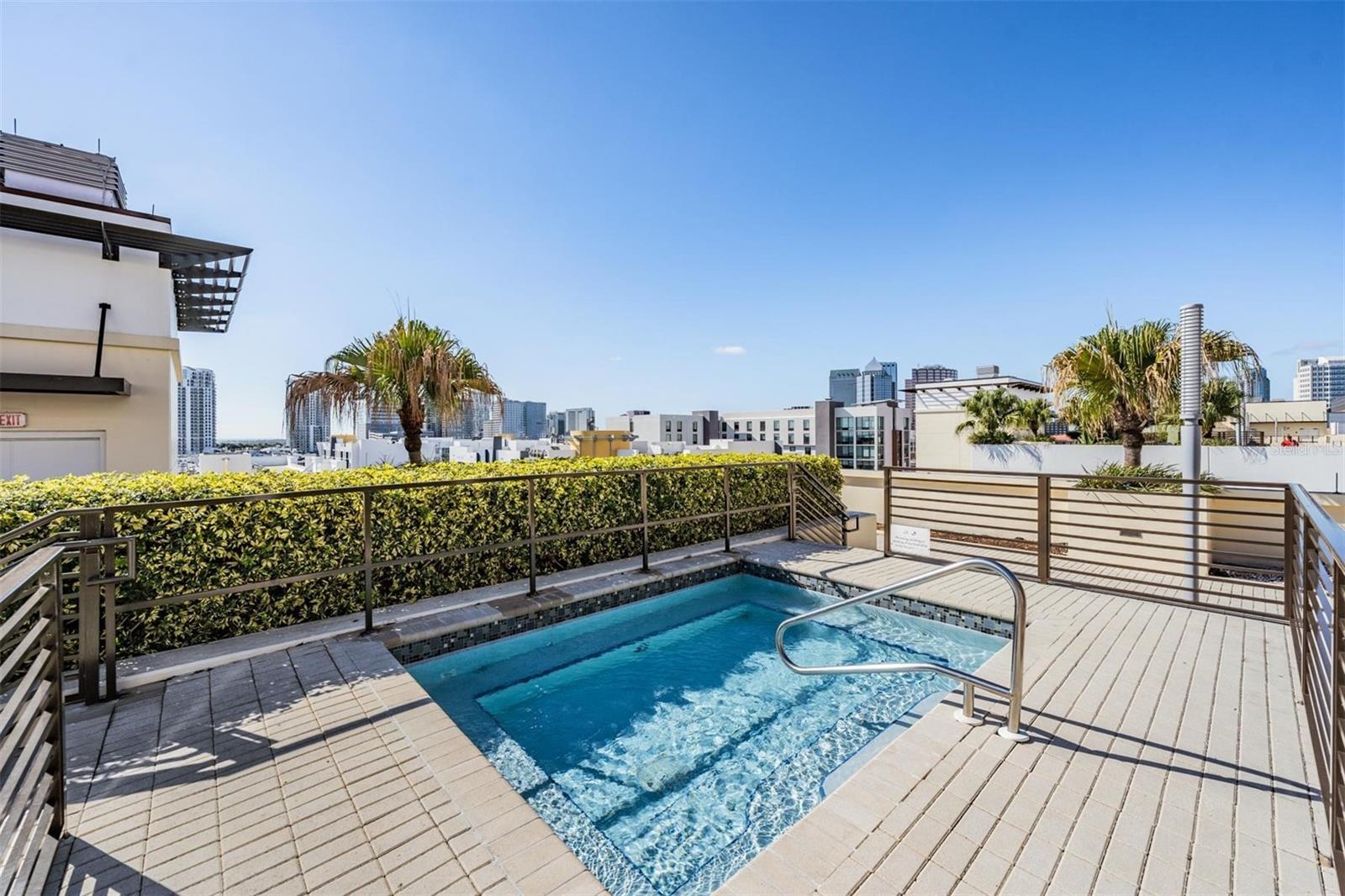 Image 37 of 55 For 1120 Kennedy Boulevard 912