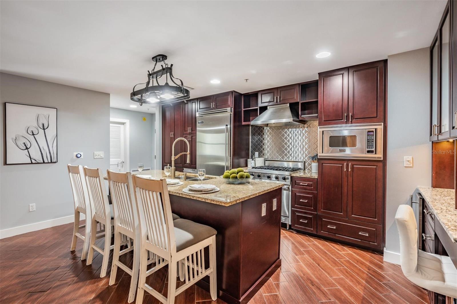 Image 8 of 55 For 1120 Kennedy Boulevard 912