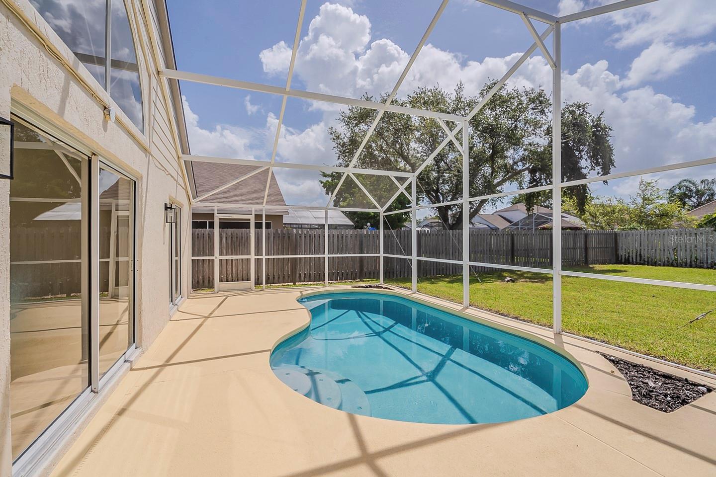 Image 17 of 19 For 4444 Withrowwood Court