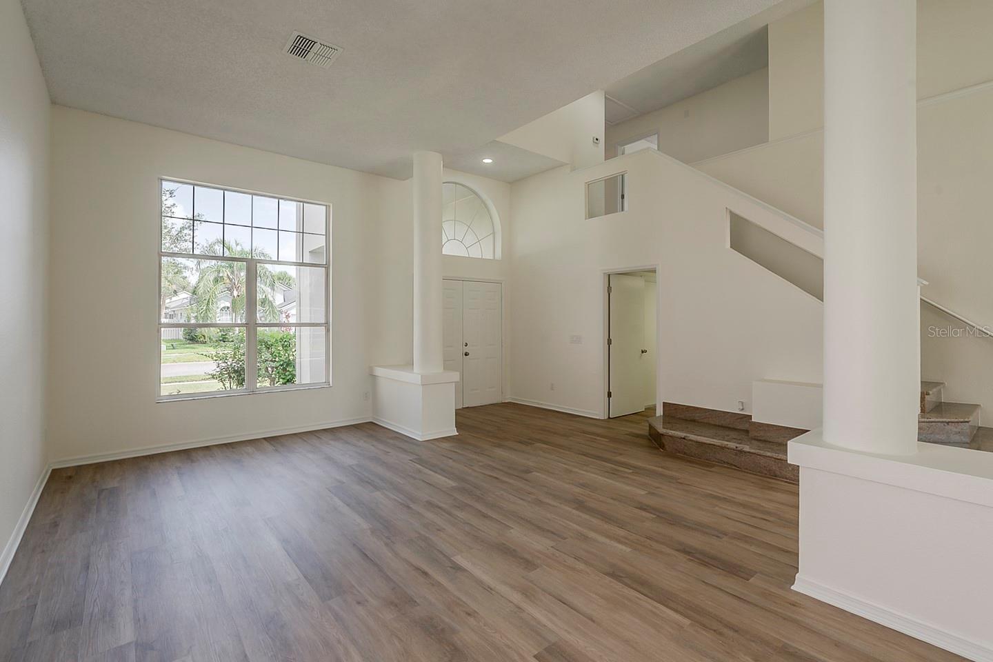 Image 6 of 19 For 4444 Withrowwood Court