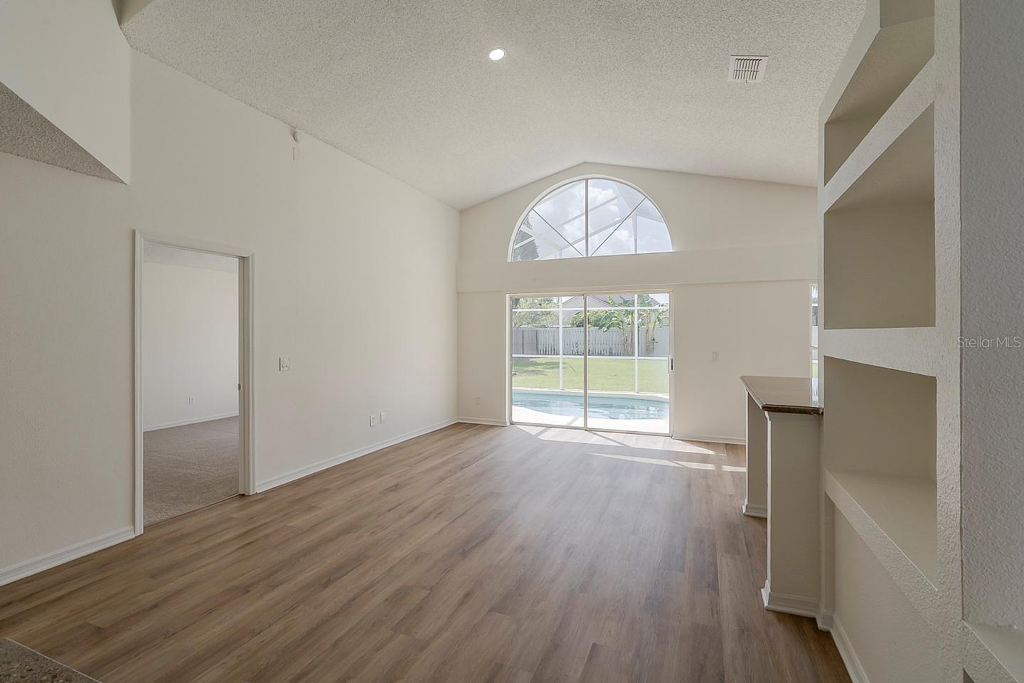 Image 7 of 19 For 4444 Withrowwood Court