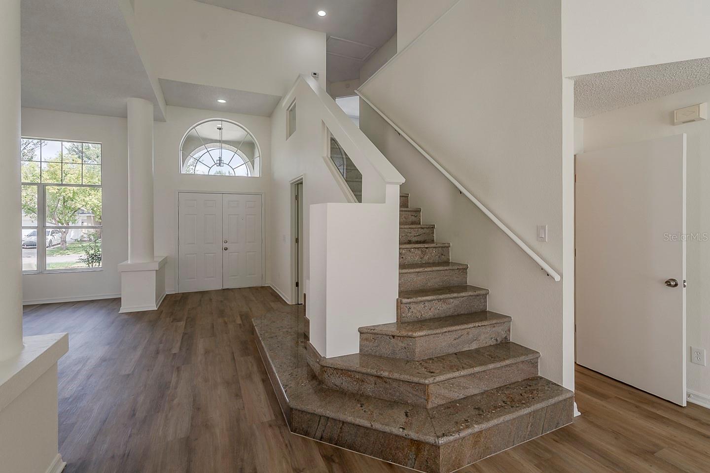 Image 8 of 19 For 4444 Withrowwood Court