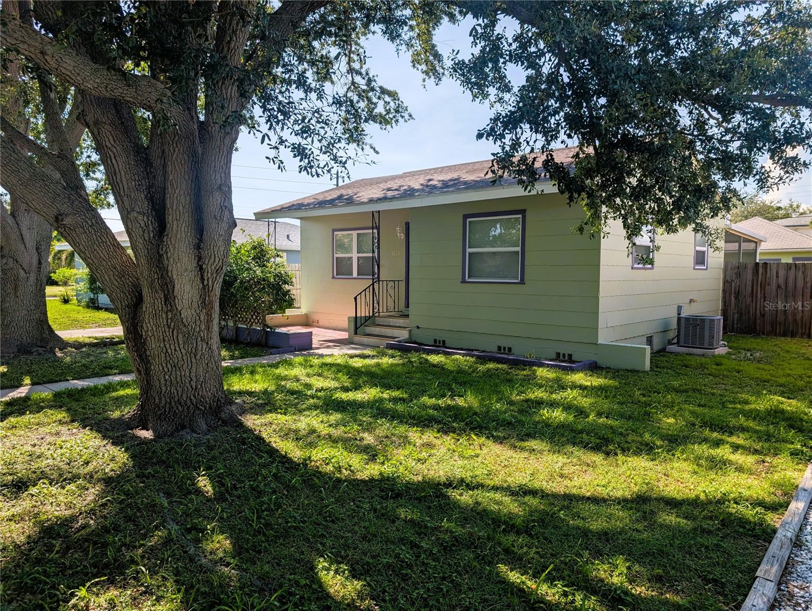 Image 2 of 55 For 5725 18th Avenue S