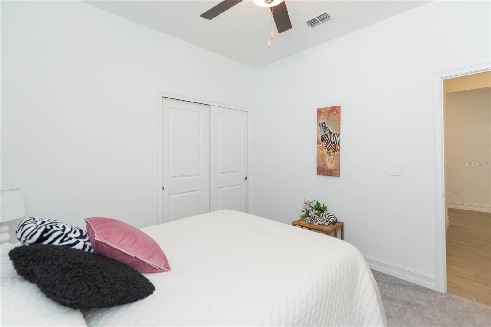 Image 22 of 33 For 11717 74th Circle E