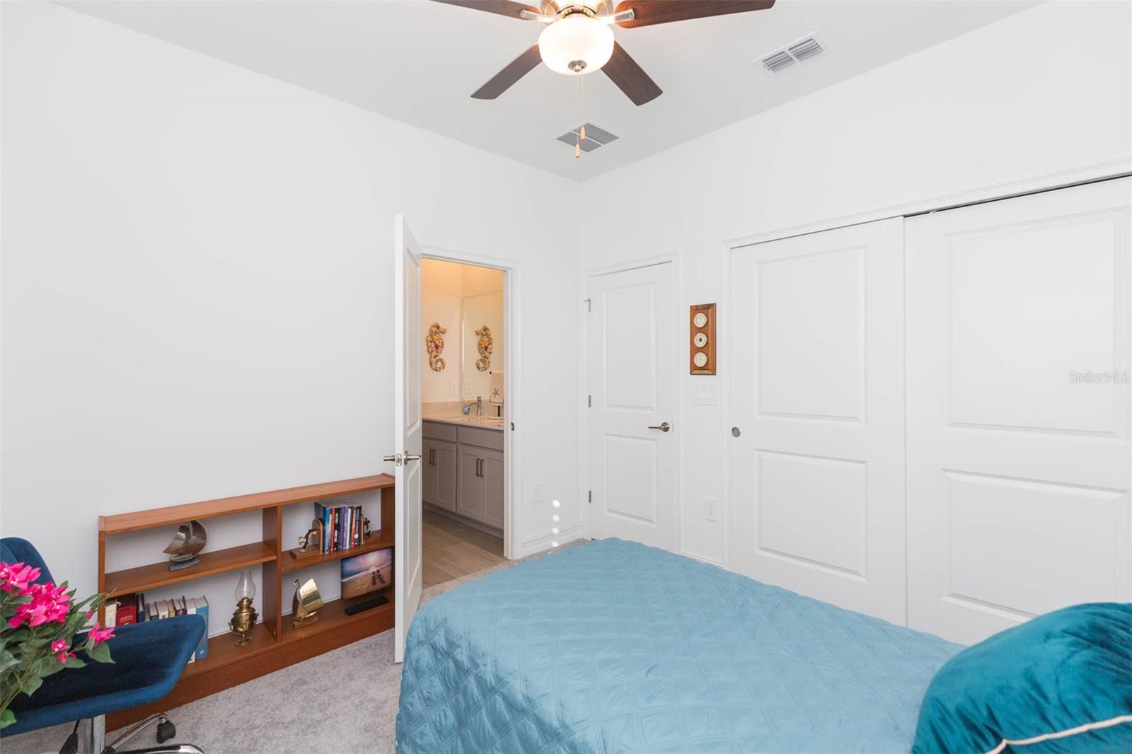 Image 25 of 33 For 11717 74th Circle E