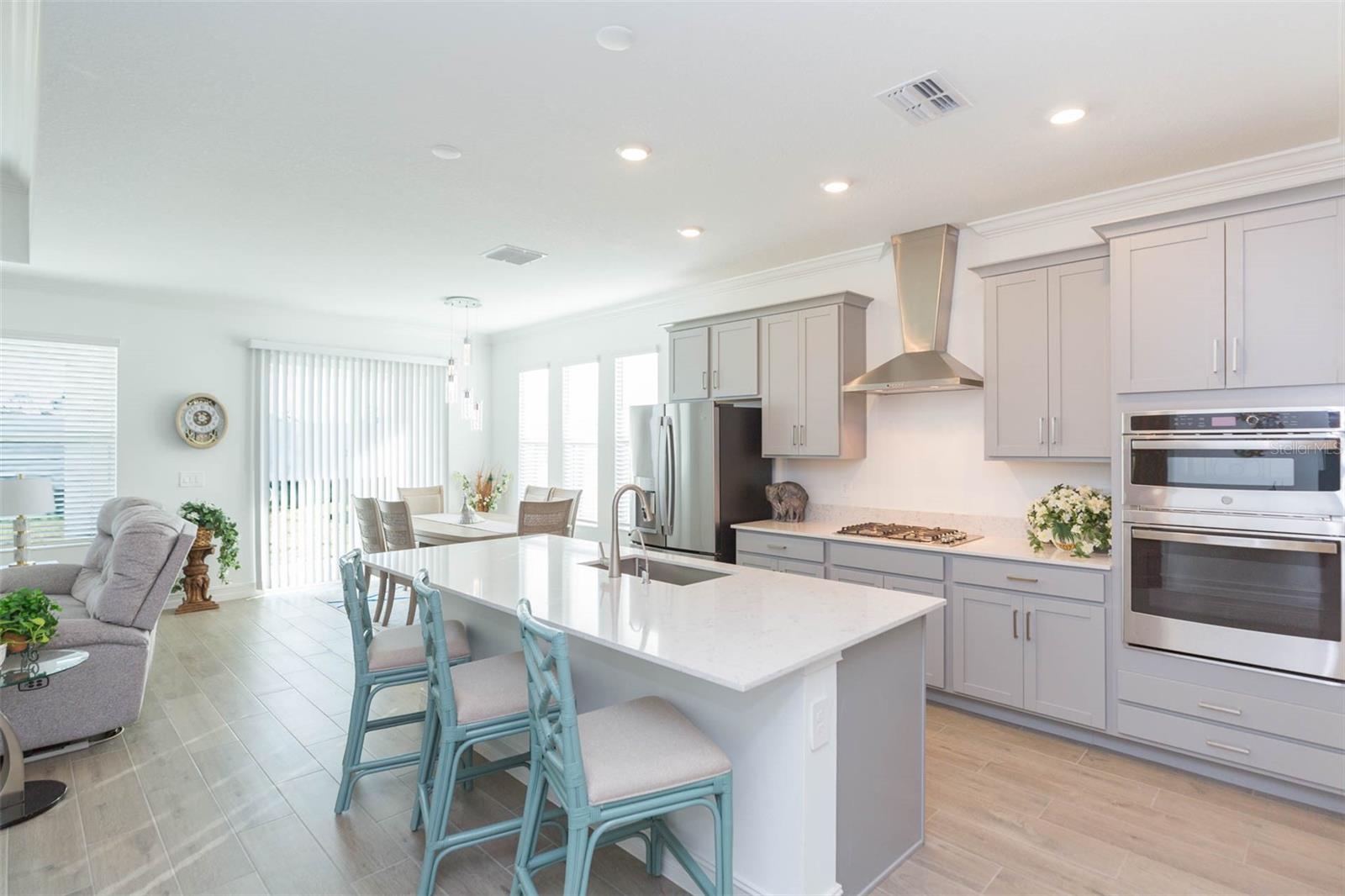 Image 3 of 33 For 11717 74th Circle E