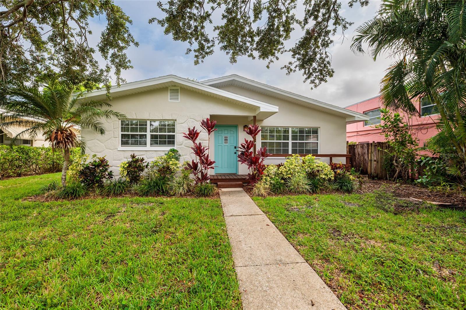Details for 121 28th Avenue N, ST PETERSBURG, FL 33704