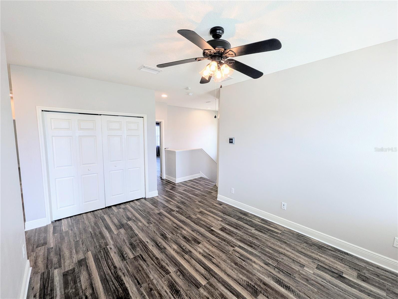 Listing photo id 24 for 32599 Natural Bridge Road