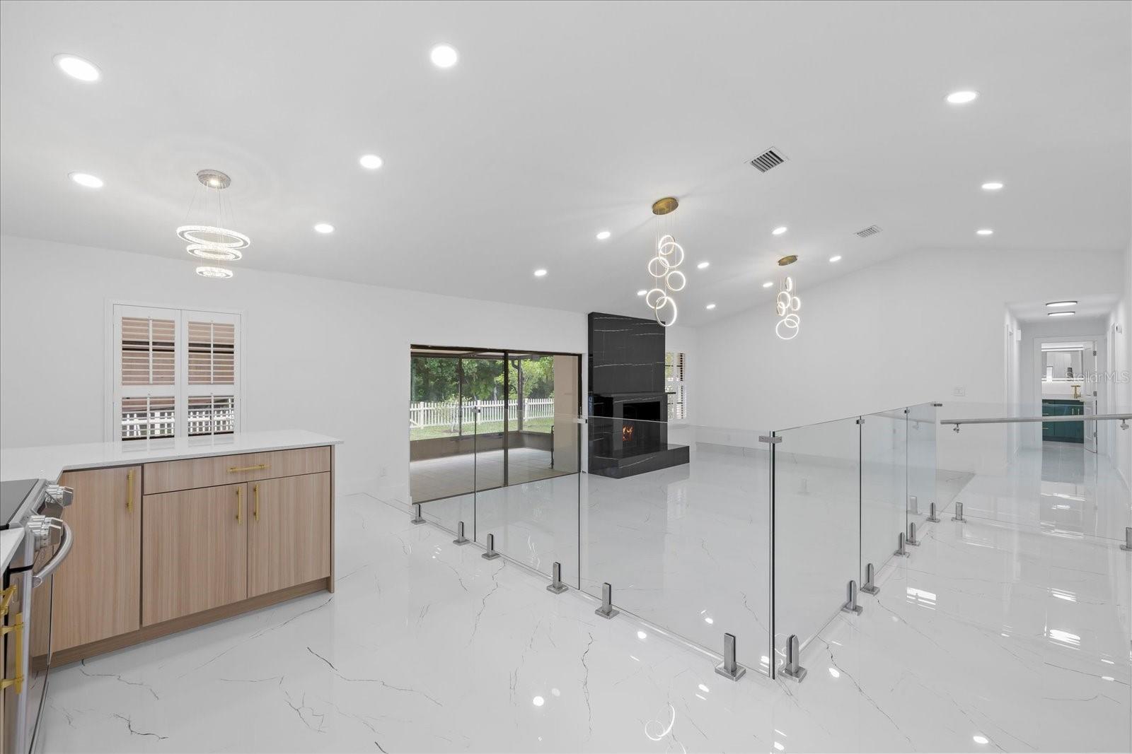 Image 21 of 42 For 15012 Winterwind Drive