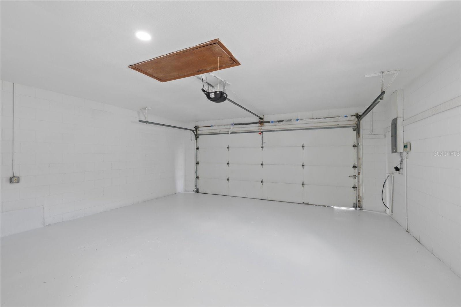 Image 35 of 42 For 15012 Winterwind Drive