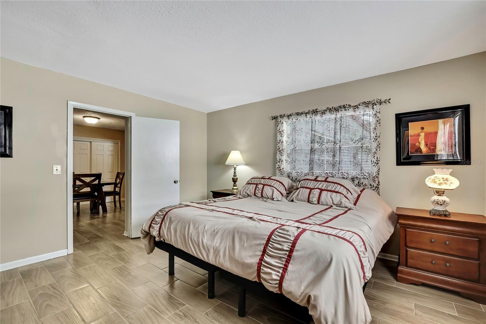 Image 24 of 36 For 1809 Chinaberry Drive