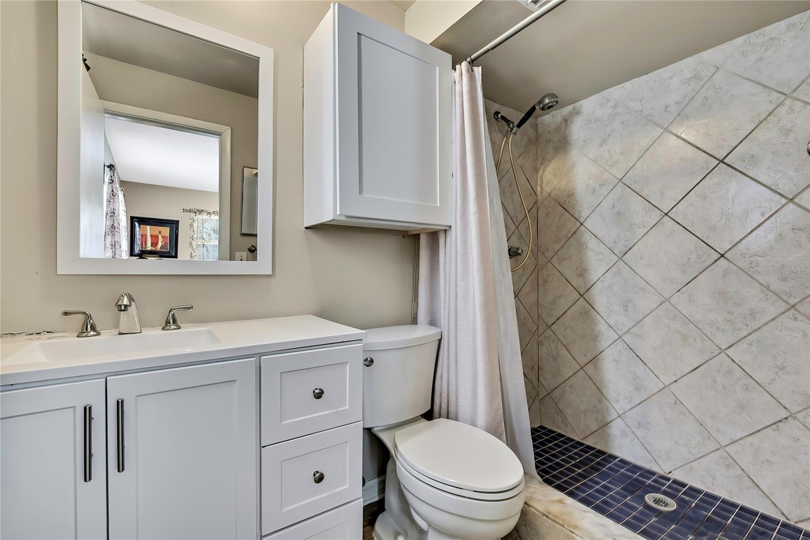 Image 25 of 36 For 1809 Chinaberry Drive