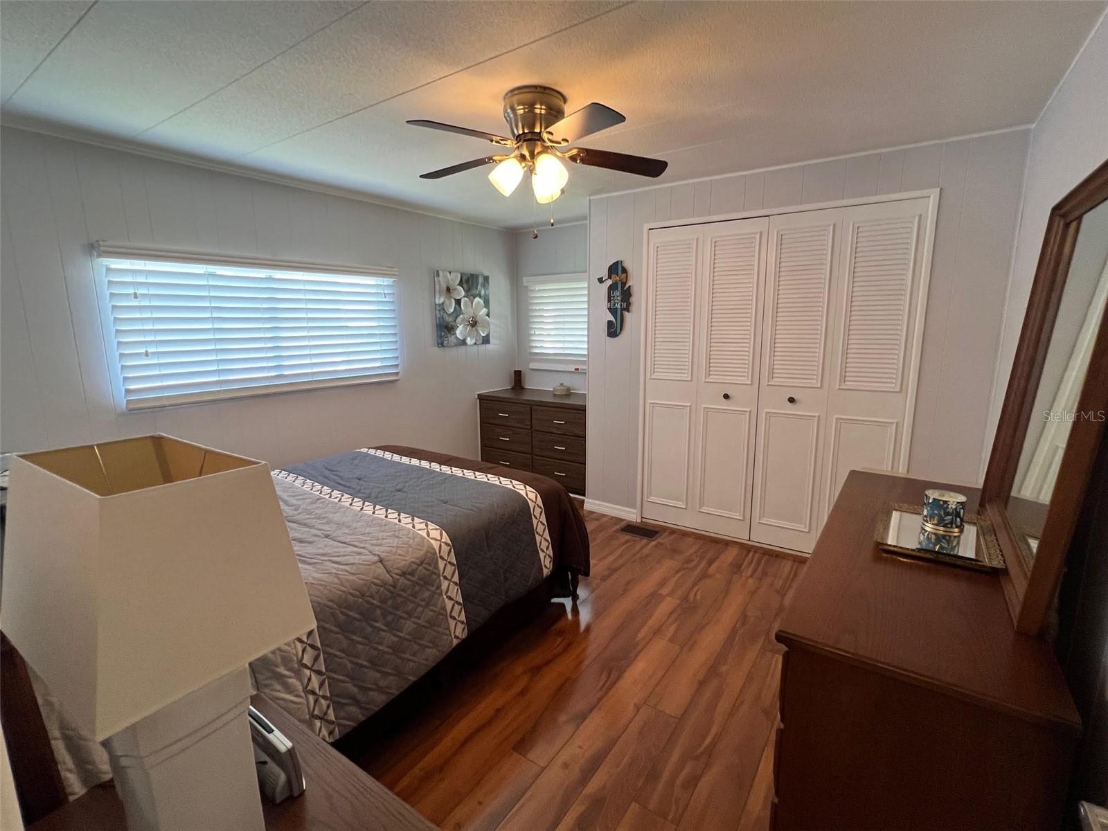 Image 25 of 33 For 36 Thatch Palm Street E