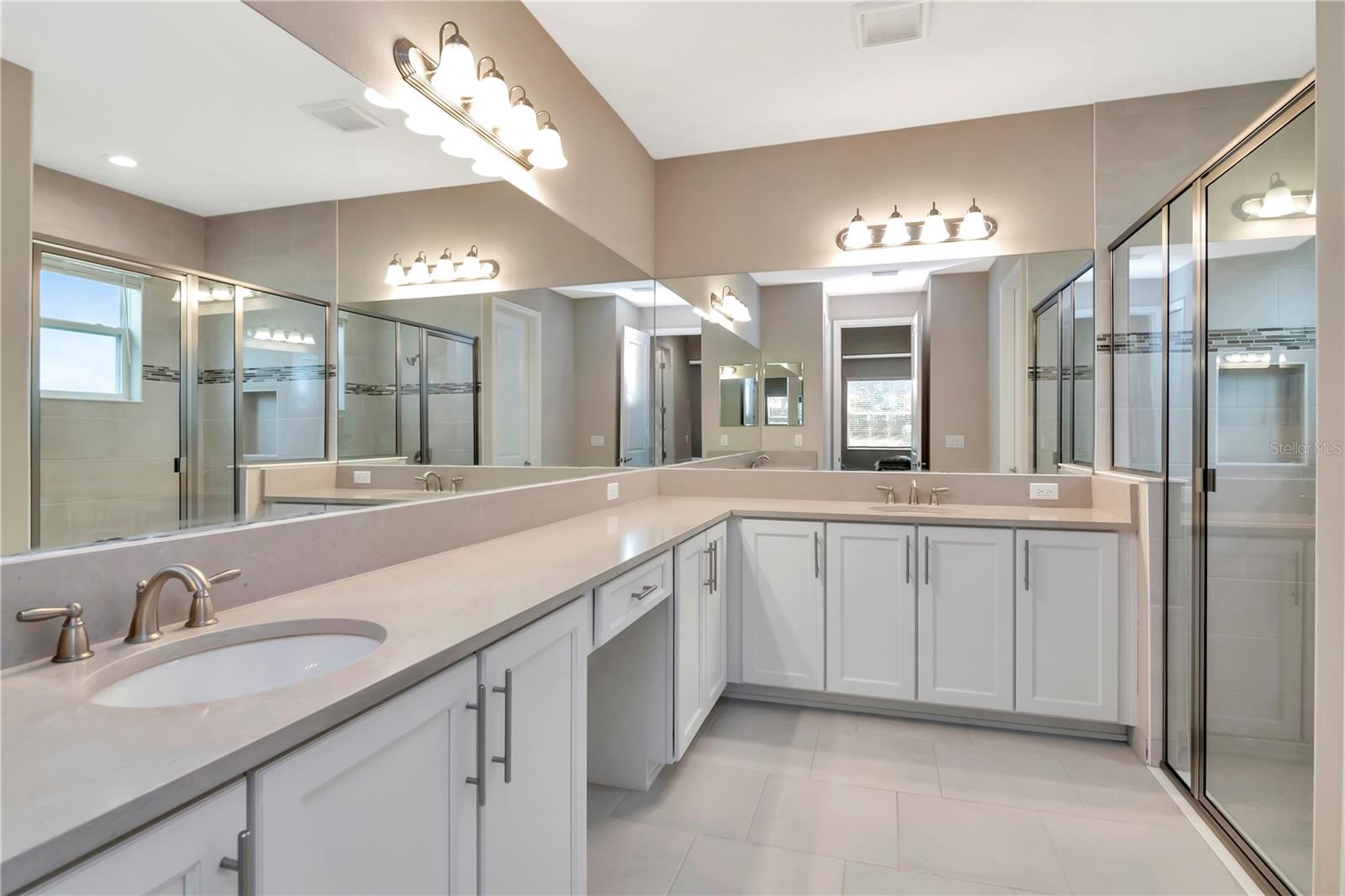 Listing photo id 12 for 3060 Mountain Spruce Terrace