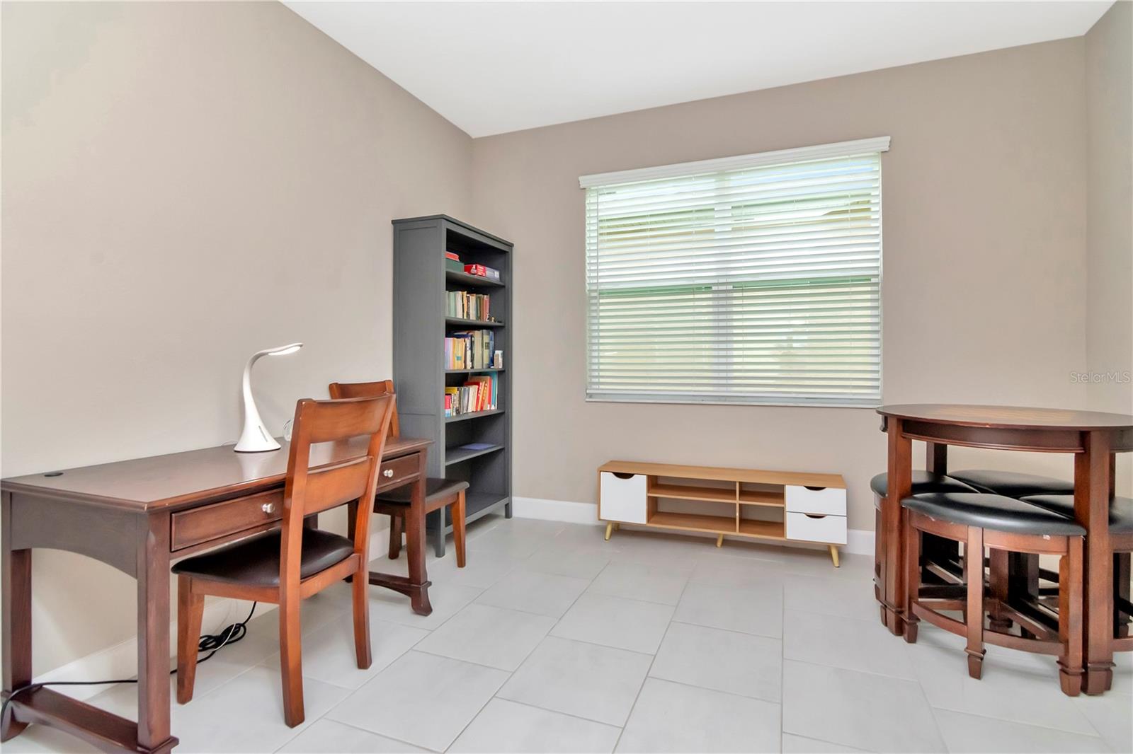 Listing photo id 7 for 3060 Mountain Spruce Terrace